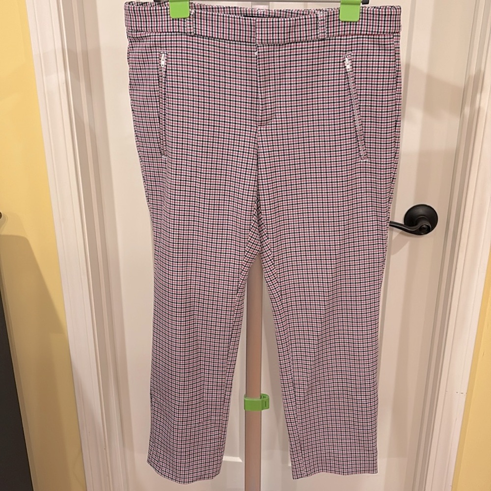 Banana Republic EUC Sloane skinny-fit plaid zip pocket in pink plaid Size 10S